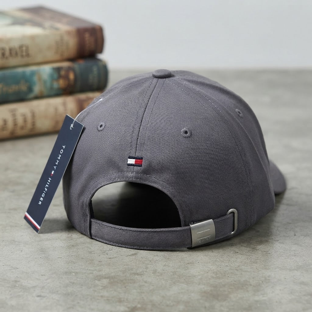 Tommy Hilfiger Embroidered Logo Baseball Cap – Premium Cotton Strapback Hat